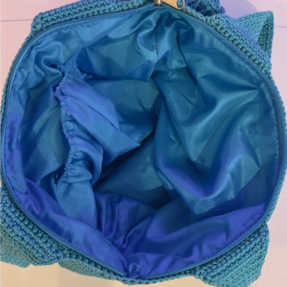 Blue Crochet Tote Bag - Picture 3 of 4